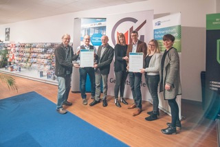 Partner bei der Berufsorientierung: (v. l.) Studien- und Berufswahlkoordinator Bernd Balzer, stellvertretender Schulleiter Maarten Willenbrink, Schulleiter Karl Watermann, Studien- und Berufswahlkoordinatorin Franziska Hein, Geschäftsführer Alfons Brack
